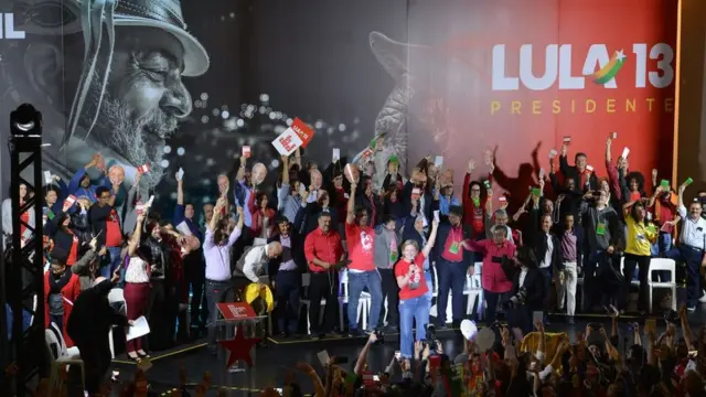 Convenção Nacional do PT para lançamento da candidatura de Lula para presidente, na Casa de Portugal