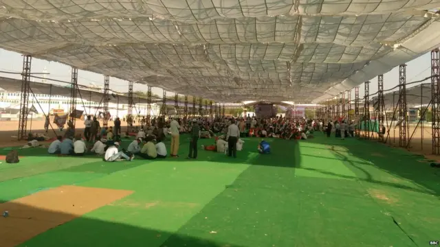 अन्ना के आंदोलन में खाली पड़ा आधे से अधिक रामलीला मैदान