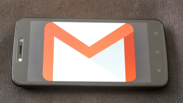 இனி கைபேசிகளுக்கு சிம் கார்டே தேவையில்லை; எப்படி வேலை செய்கிறது இ-சிம்?