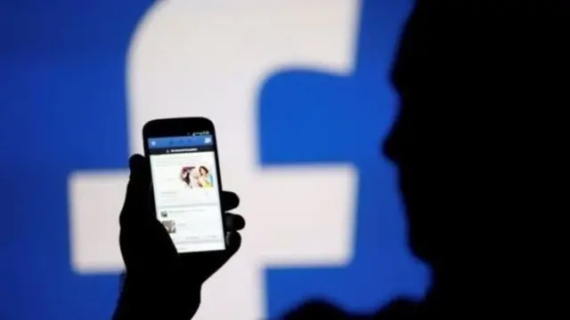 ผู้ใช้เฟซบุ๊ก