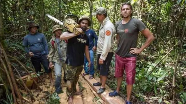 Mustafa, pawang orang utan rawa singkil aceh