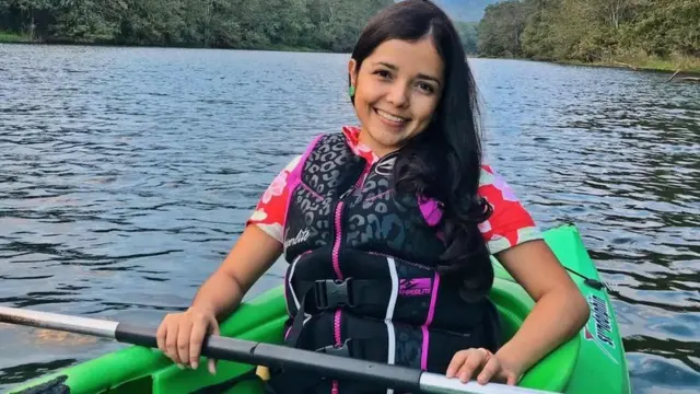 ਮਾਰਗੀ ਦੇ ਫੇਸਬੁੱਕ ਤੋਂ ਲਈ ਗਈ ਕਿਸ਼ਤੀ ਸੈਰ ਦੀ ਇੱਕ ਤਸਵੀਰ