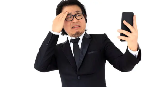 Чтобы понять недостатки своей речи, запишите себя на видео с помощью смартфона