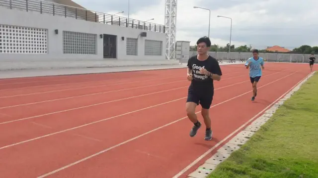 นักเรียนเตรียมสอบตำรวจสายปราบปรามฝึกซ้อมเท่ากับวิ่งระยะทางจริง