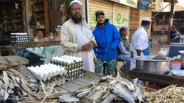করাচীর মাছের বাজার আর শুটকি ব্যবসায় কাজ করেন অনেক বাঙ্গালি