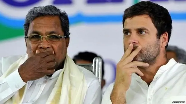 सिद्धरामय्या आणि राहुल गांधी.