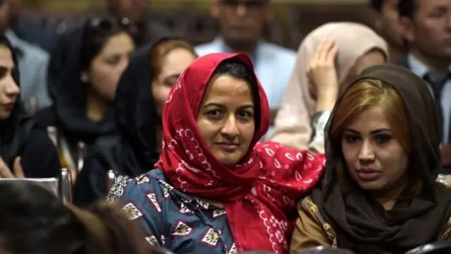 अफगान महिलाएं