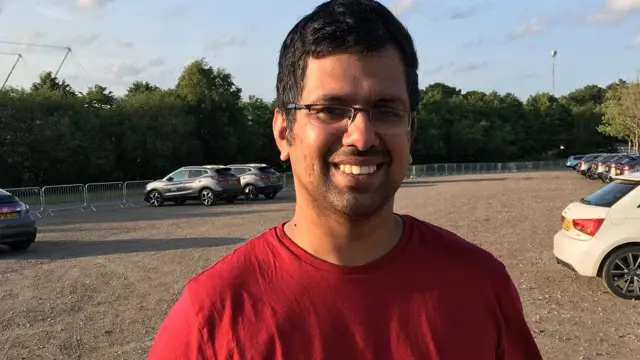 எனது சேமிப்பு அனைத்தும் கிரிக்கெட்டுக்காக மட்டும்தான் - செளதாம்ப்டனில் தமிழர்