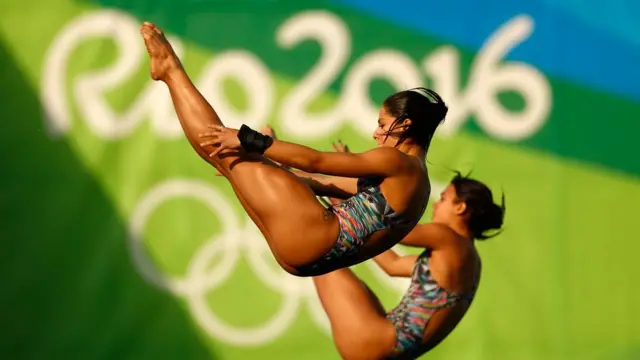 Giovanna Pedroso e Ingrid Oliveira