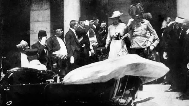 奥匈帝国皇储斐迪南大公在萨拉热窝