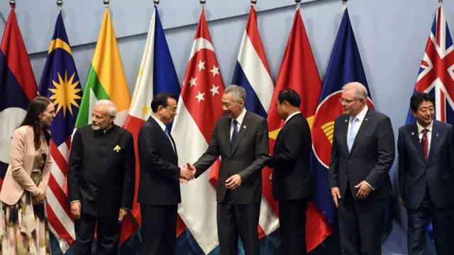 વિવિધ દેશના નેતાઓ