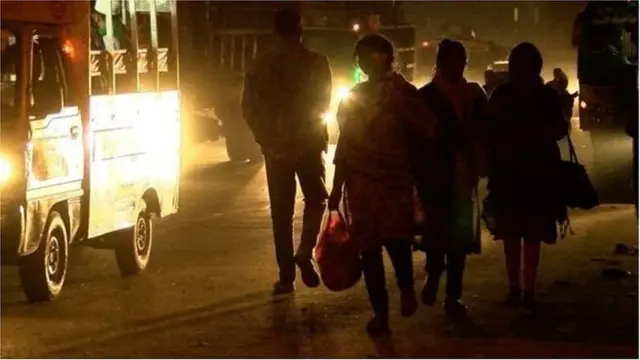 গণপরিবহনে মেয়েদের নিরাপত্তা নিয়ে উদ্বেগ আছে