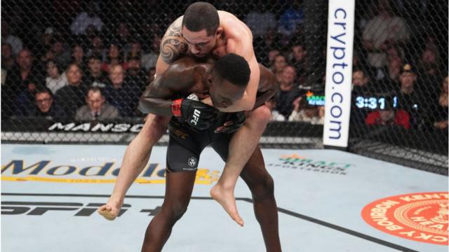 Israel Adesanya Win Robert Whittaker: Highlights Of UFC 271 Fight ...