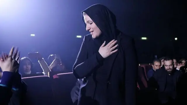 ملانی آوانسیان نوازنده ویلن سل