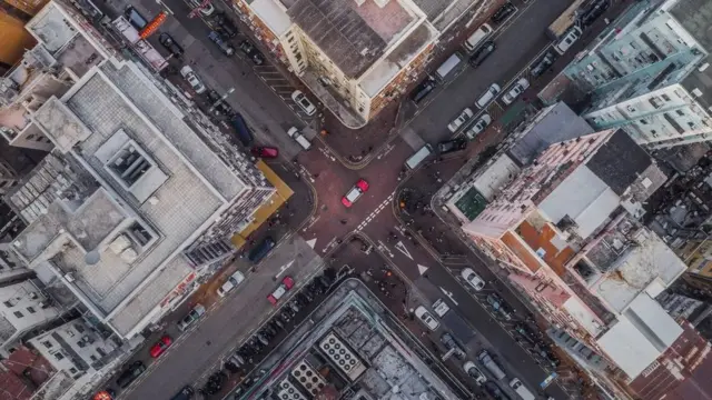 `வரலாற்றின் தொங்குநிலையில்' நாம் வாழ்கிறோமா?