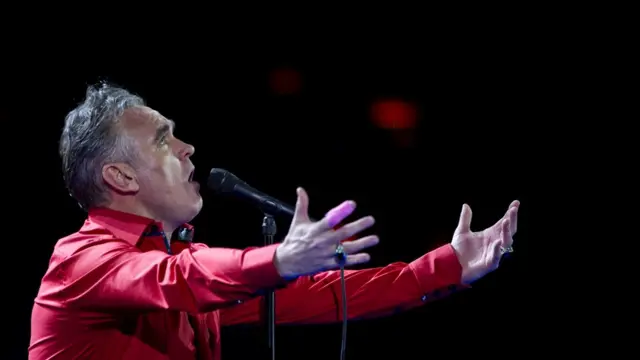 Для творческих людей вроде Моррисси музыка и литература могут стать способом рассказать о чувствах, которые они стесняются выразить в повседневной жизни