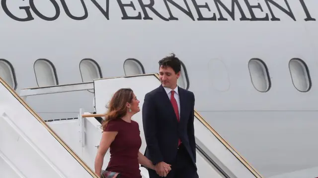 Thủ tướng Canadia Justin Trudeau đi cùng vợ Sophie Gregoire Trudeau, dự kiến ký hiệp định thương mại với Mexico và Mỹ