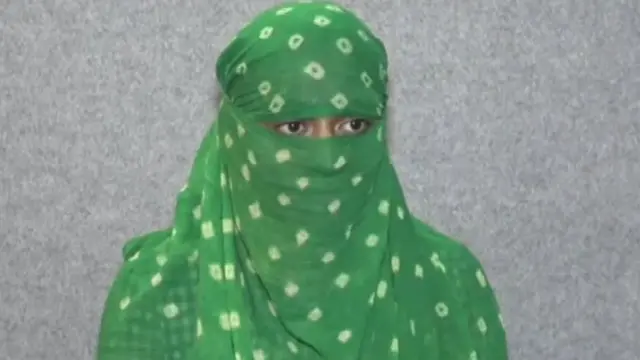 પીડિતાનો ફોટોગ્રાફ