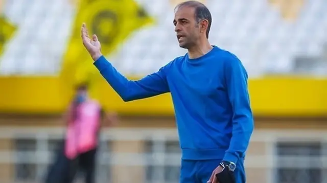 صحبت‌های آقای نویدکیا از حیث تفاوت با ادبیات مربیان فوتبال ایران که عادت به تخریب تیم حریف یا کادر داوری دارند، قابل توجه بود.