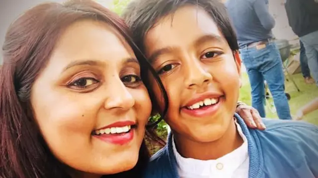 मानसी अढ़ोलिया