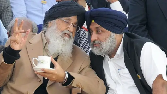 प्रकाश सिंह बादल और सुखबीर बादल