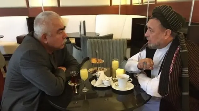 جنرال دوستم و محمد محقق