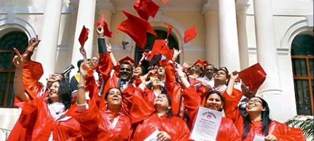 విద్యార్థులు