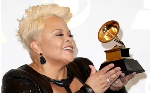 Тамела Манн