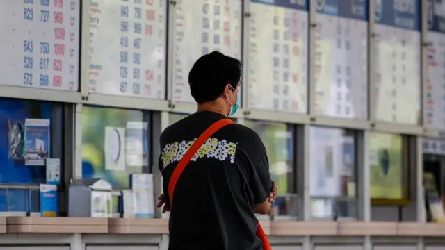 เดินทางกลับภูมิลำเนา