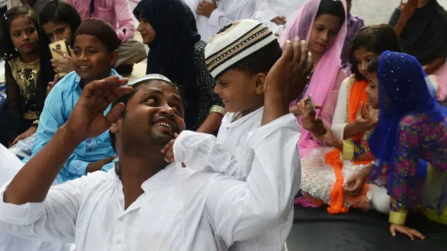 ঈদের সময়কার খুশী