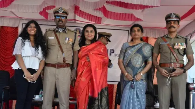 ராஜீவ் காந்தி படுகொலையும் போலீஸ் தொப்பியும் - ஓய்வுபெறும் நாளில் கலங்கவைத்த ஐ.பி.எஸ் அதிகாரி