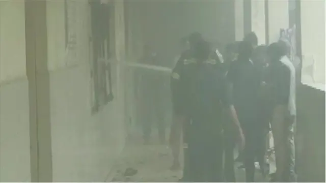 જામનગરની હૉસ્પિટલમાં લાગેલી આગની ઘટનાની તસવીર