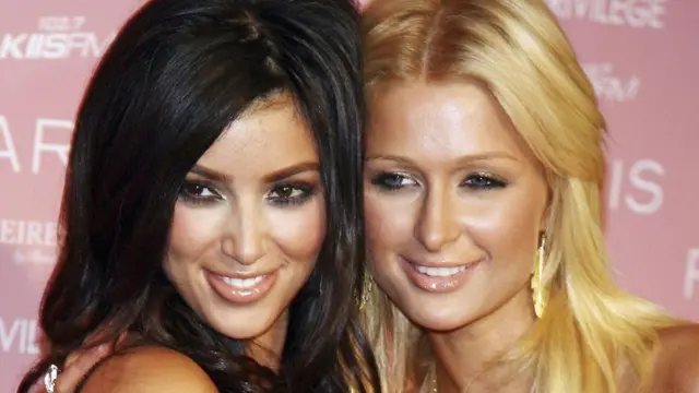 Кім Кардашян та Періс Хілтон