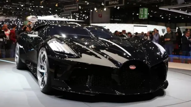 بې چلوونکی ګاډي راتلونکط