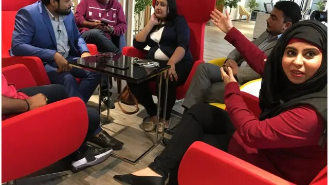 துபாயில் வேலை