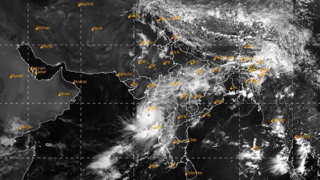నిసర్గ తుపాను