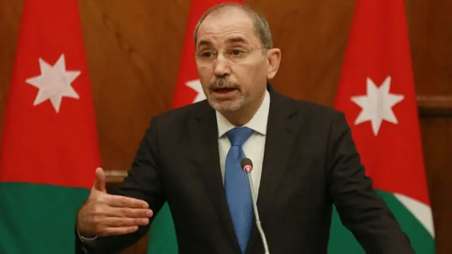 जॉर्डन के विदेश मंत्री ऐमान सफ़ादी