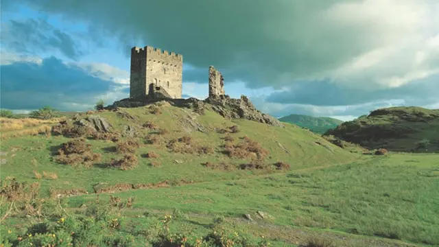 Замок Долвиделан