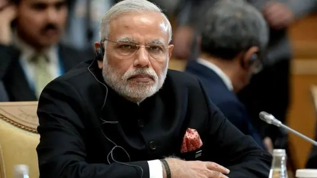 नरेंद्र मोदी