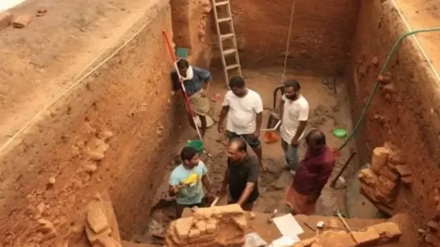 சங்க கால அகாழ்வு