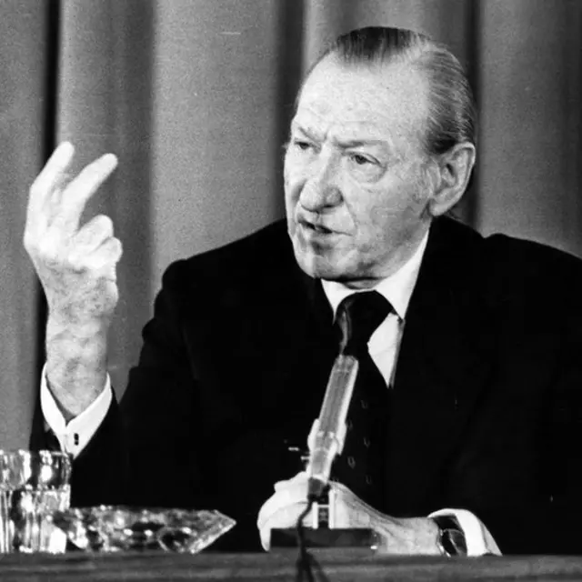 Kurt Waldheim