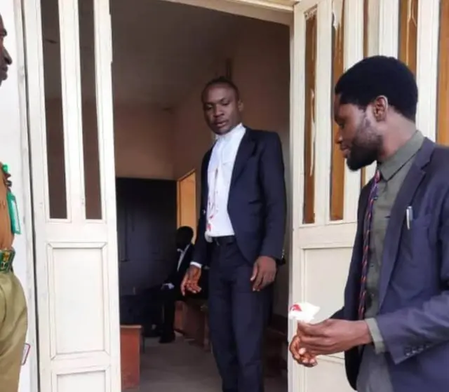 Awọn agbẹjọrò tó ń jà