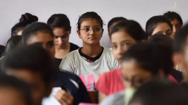 પ્રતીકાત્મક તસવીર