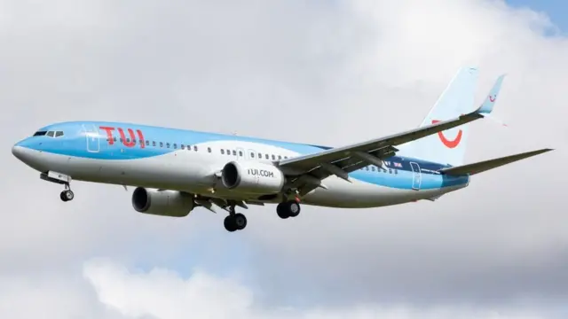 TUI