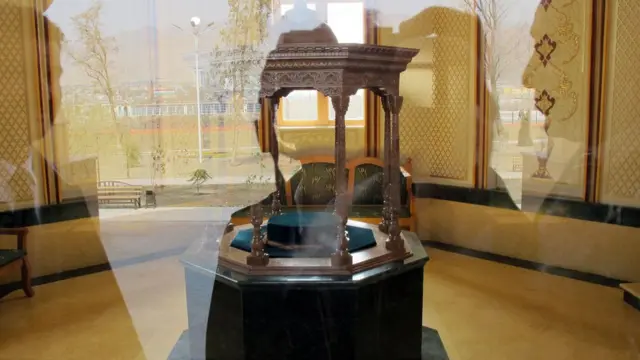 کمال خجندی