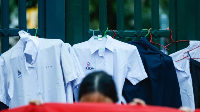 "นักเรียนเลว" ย้ำ ต้องแต่งตัวได้เสรี จัดกิจกรรมคืนชุด นร. ให้กระทรวงฯ