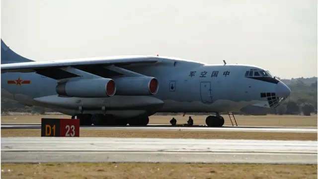 馬來西亞軍方被闖入馬方專屬經濟區的中國軍機,包括伊爾76型運輸機。 (資料圖片)