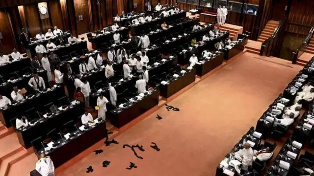 இலங்கை நாடாளுமன்றம்