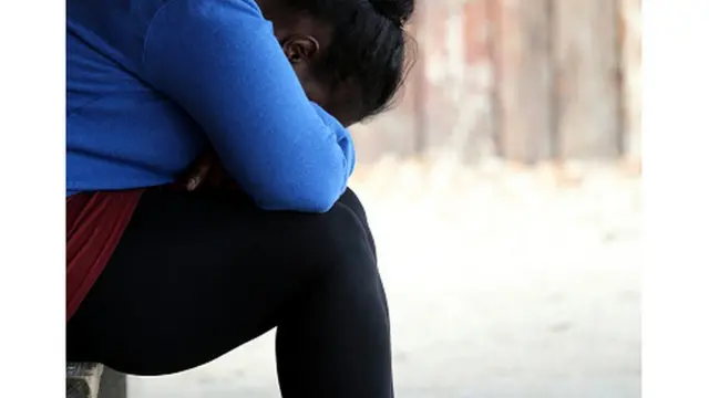 Pour vivre longtemps, fuyez la solitude! - BBC News Afrique