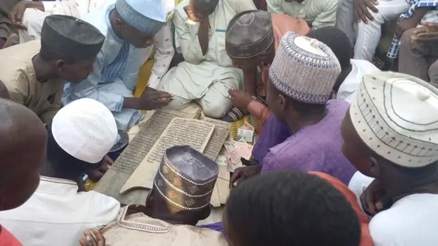 Mafi yawan yaran da ke almajirci ba su samun damar yin karatun boko